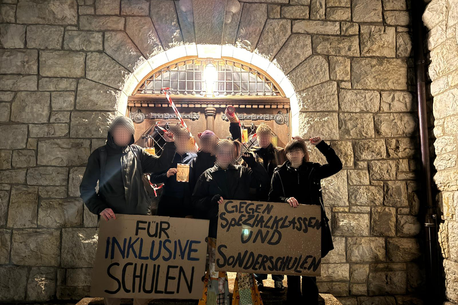 JUSO AG zeigt Barrieren auf